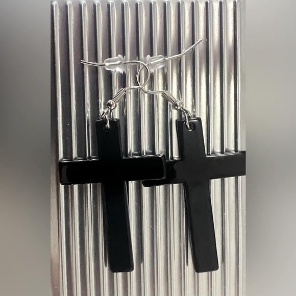 SHEIN Jewelry - Cross Earring’s